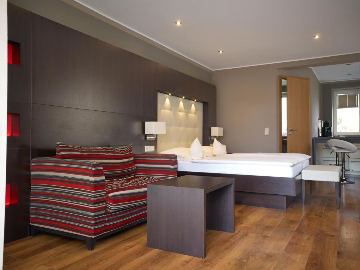 Gaestehaus Ressler Harxheim Экстерьер фото