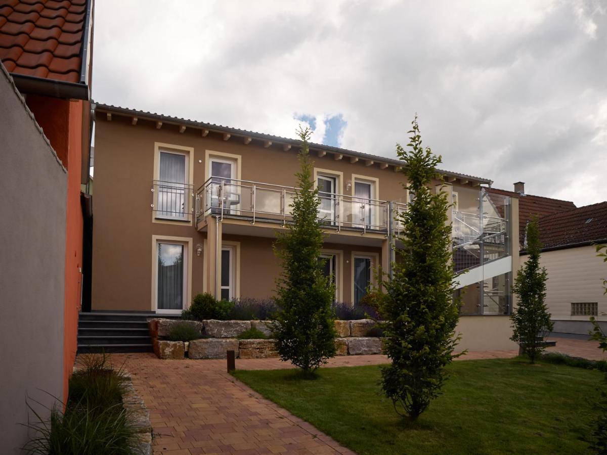 Gaestehaus Ressler Harxheim Экстерьер фото